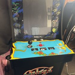 Arcade1up galaga/galaxia arcade machine