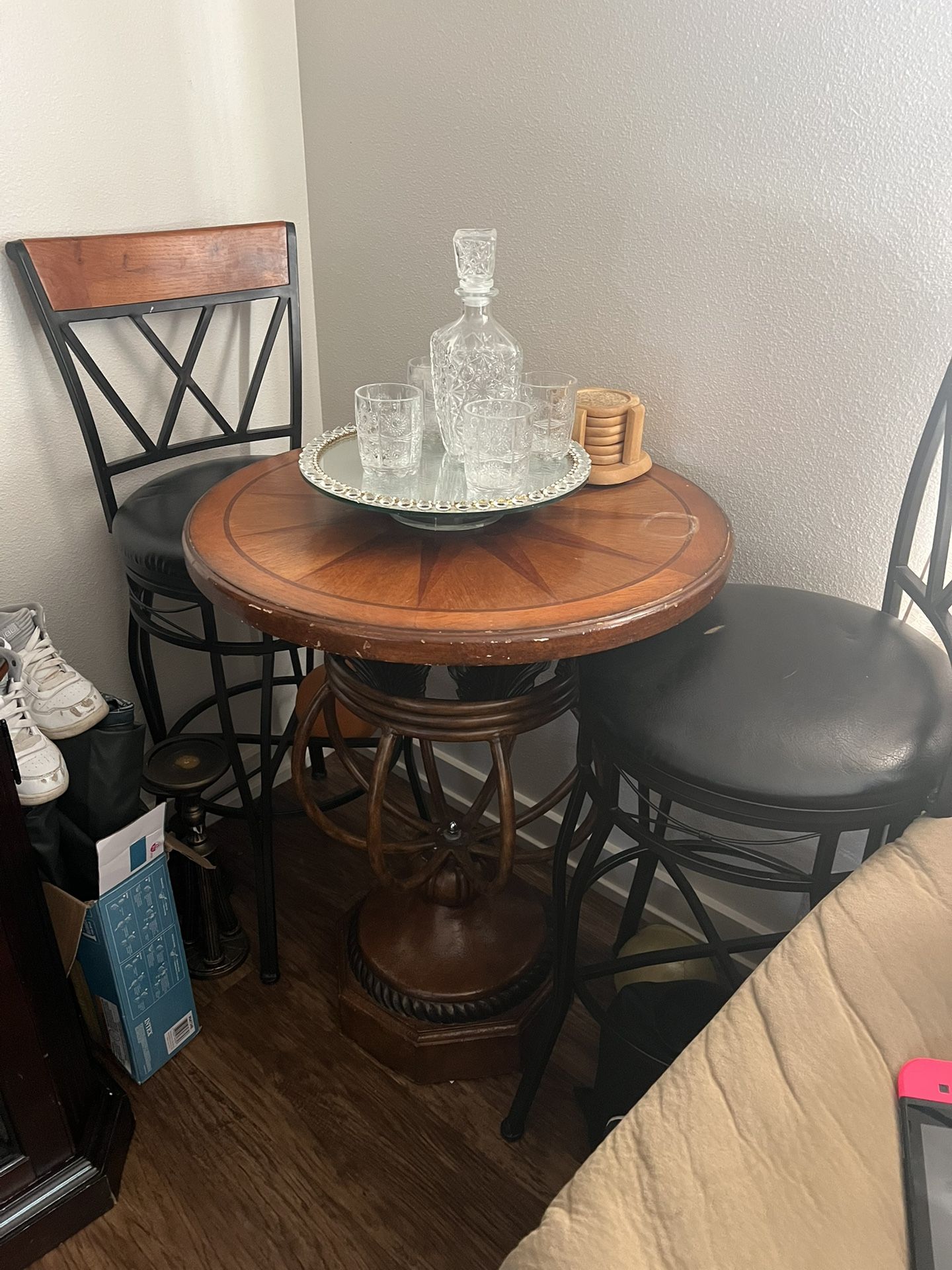 Bar Table