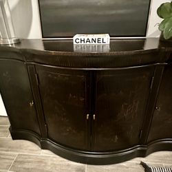  Ethan Allen Serpentine Console