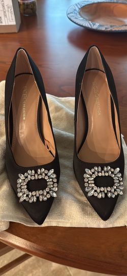 BCBG Heels Size 7