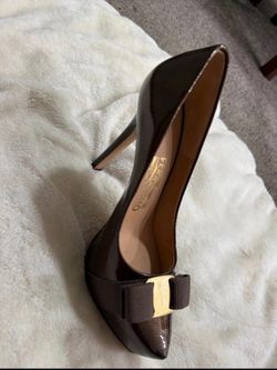 Salvatore Ferragamo Vara Bow Pumps