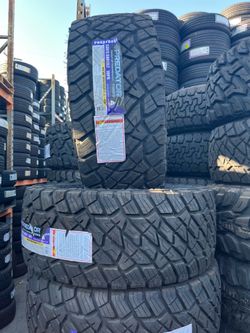 33x12.50R17LT Predator