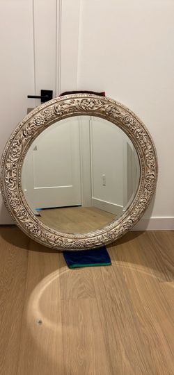 Round Wall Mirror with Ornate  Frame