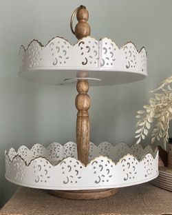 $13 each cupcake stand