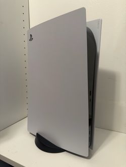 PS5 Console