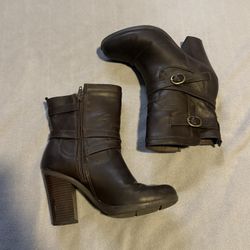 Brown leather ankle 👢🤎