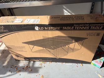 Foldable ping-pong table
