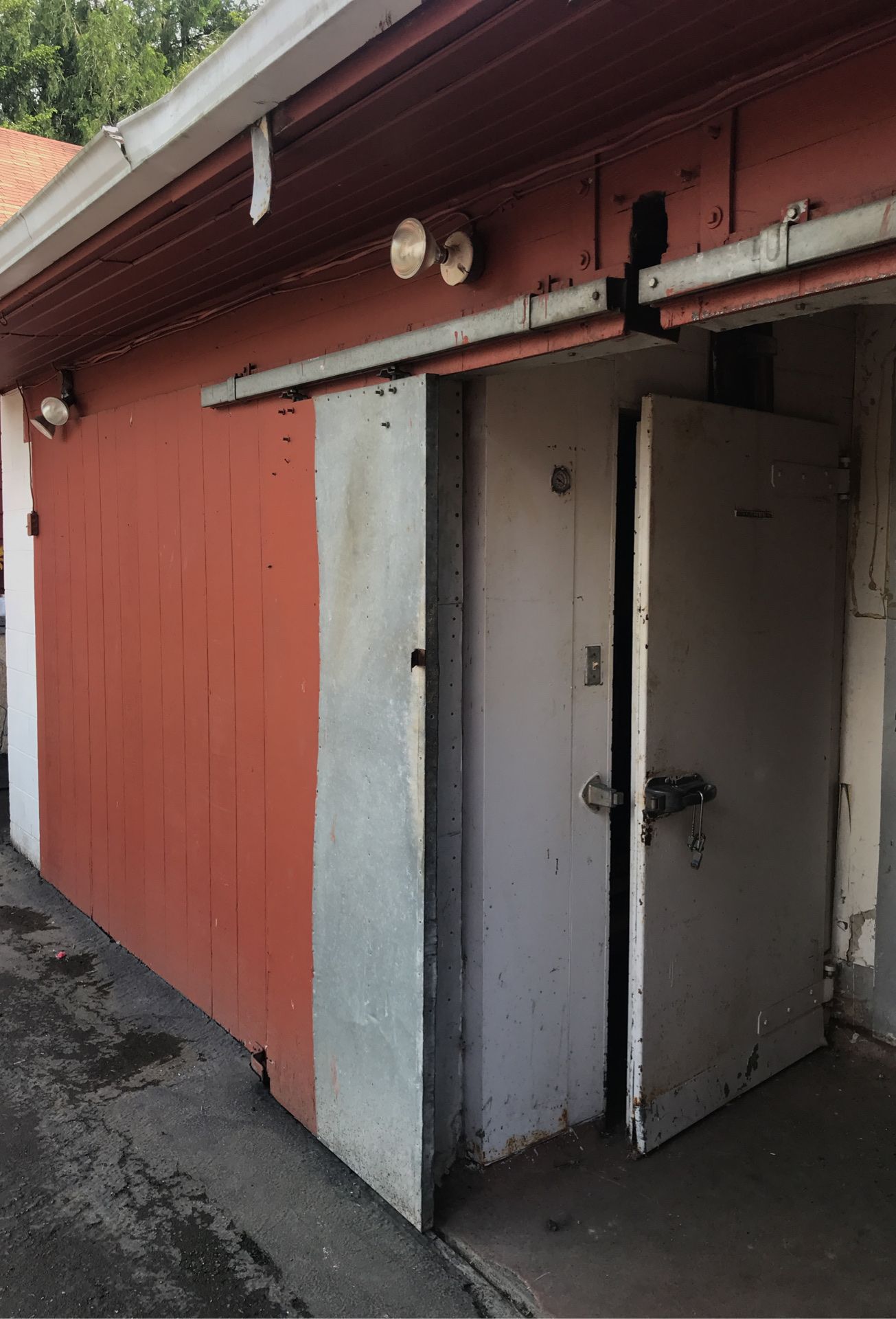 Walkin Cooler, Meat Locker, for Sale in Maple Valley, WA OfferUp