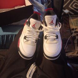 Jordan Air Retro 4