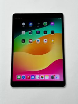 Apple iPad Pro 1st Gen A1709 10.5” Wi-Fi + Unlocked Cellular 64GB Tablet