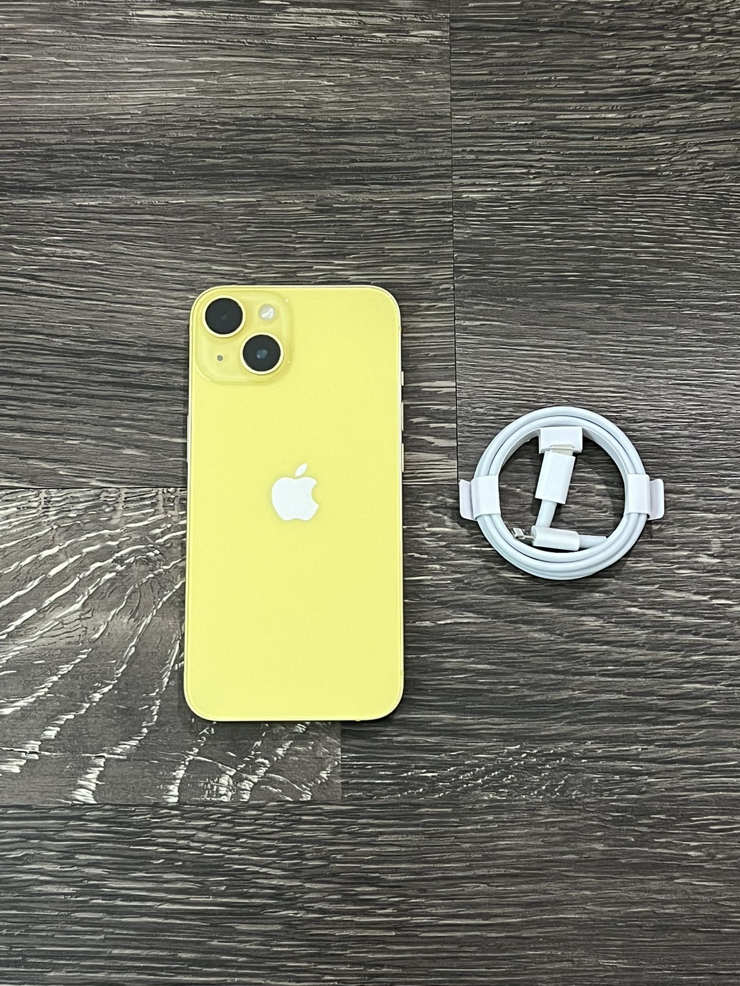 iPhone 14 Yellow UNLOCKED FOR ANY CARRIER!