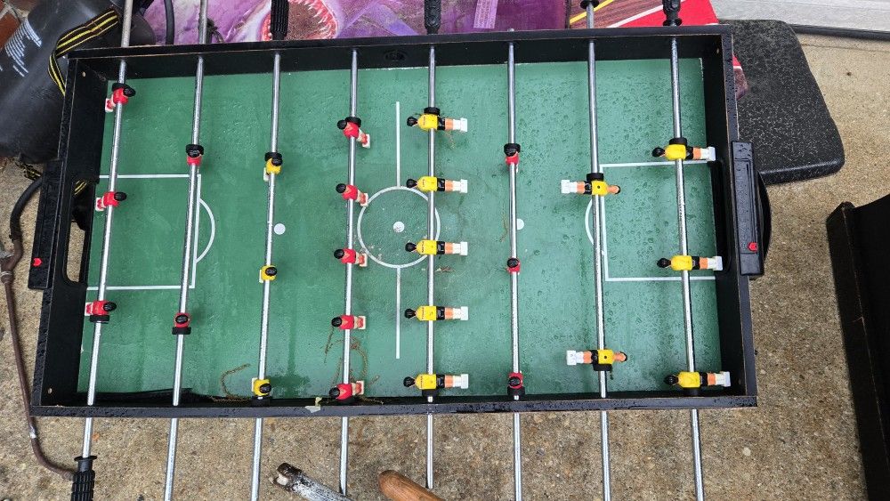 Mini Fooseball and Pool Table (READ DESCRIPTION)