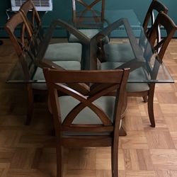Dining Room Table 