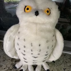 SNOW OWL PLUSH TOY