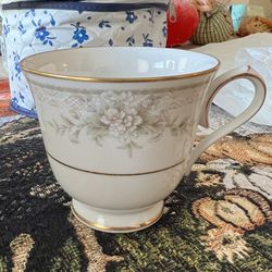 Noritake Meadowside Tea Cups