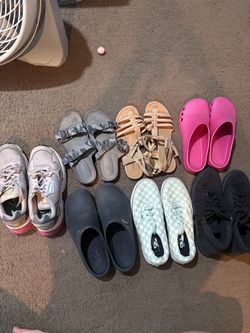Mixed Women's Shoe Lot – 7 Pairs