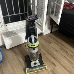 bissell seivel pet vacuum cleaner
