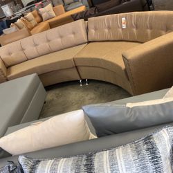 Brand new sectional $1000