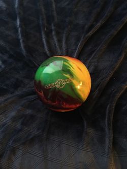 Roto grip Menace Bowling Ball