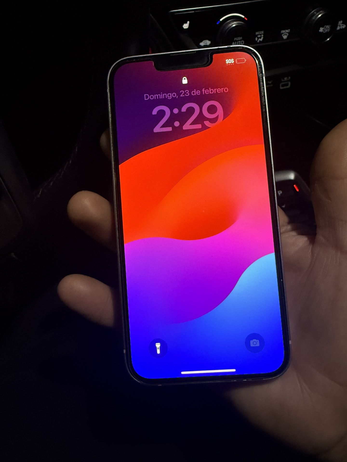 iPhone 14