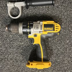 DEWALT 18V Drill