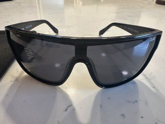 Quay Sunglasses
