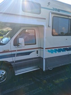 1994 FORD WINNEBAGO