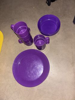 Plastic Plates, Bowls And Cups