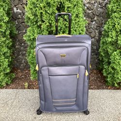 Lucas Extra Large Luggage