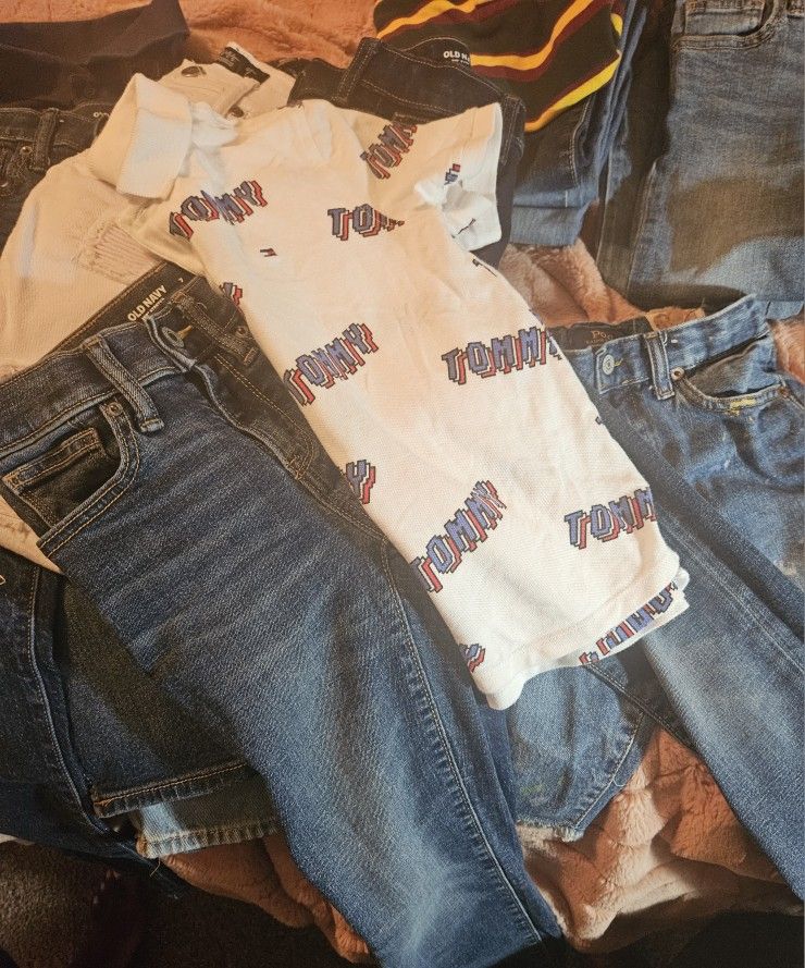 $80 For All - Boys Size 7 Jeans, Shorts & Shirts