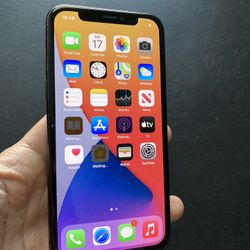 iPhone X. Like New And Unlocked! No Tax 
