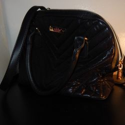 Nikky Purse