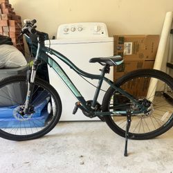 Women’s Hybrid Bicycle 