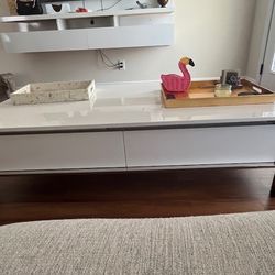 White & Silver Coffee Table/Lamp Table