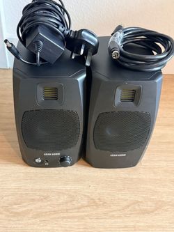 Adam audio D3V
