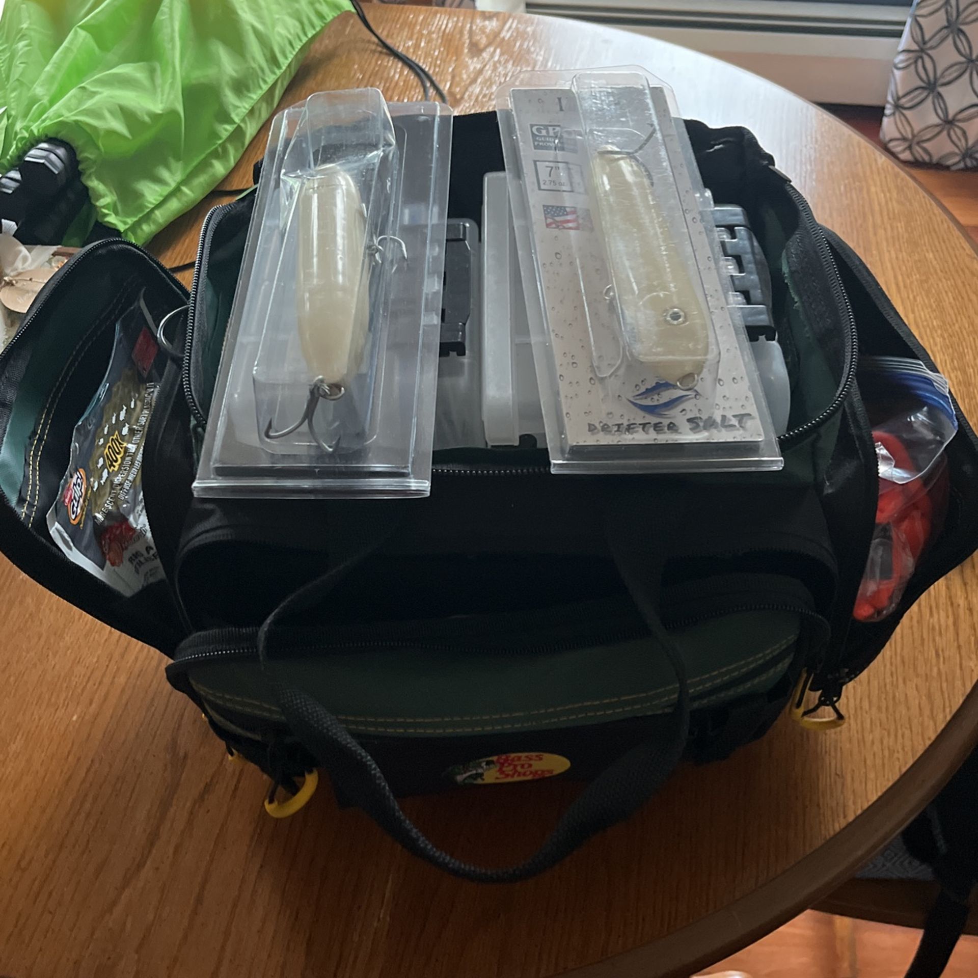 Bass Pro Shop Tackle Box