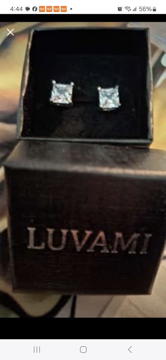 Cute Stunning Cubic Zirconla Stud Earings