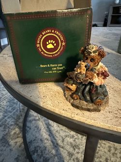Boyds Bears Bearstone Collection 'The Collector' Figurine