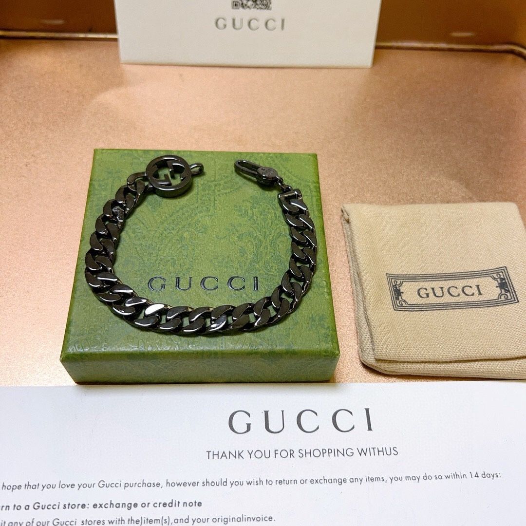Gucci bracelet