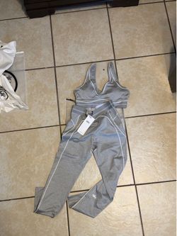Grey Alo set