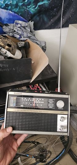 2 Working Vinatage Radios