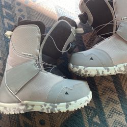 Kids Zipline Boa Snowboard Boots- Size 6K