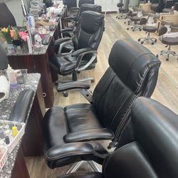 Desk/ Salon Chairs