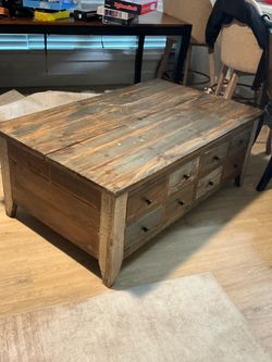RUSTIC SOLID WOOD COFFEE TABLE/TRUNK WITH MULTIPLE DRAWERS AND STORAGE $250