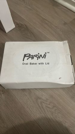 Parini Oval Baker with Lid