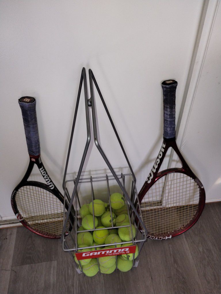 2 Wilson Tennis Rackets And Ball Caddy 