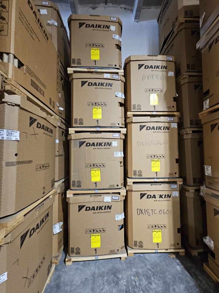 Daikin 5 Ton AC Unit - R410A Condenser - Outdoor Compressor 