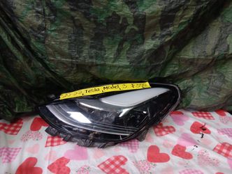 2020-22 Tesla Model 3 Left Headlight 