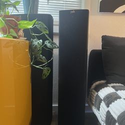 Set Of Two POLK Floor Speakers 