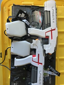 Laser X 2 Player With Tower Like Brand New